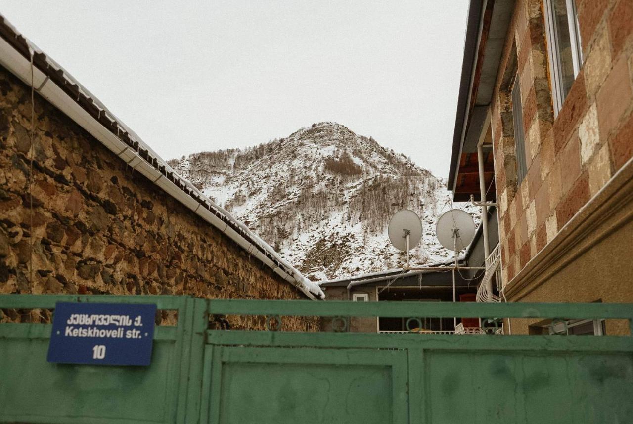 Arsenas Guest House Kazbegi Exterior foto